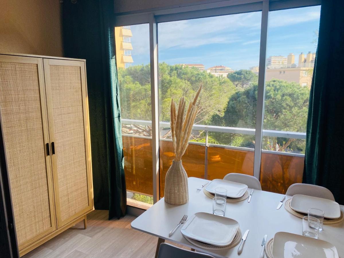 Studio Frejus Plage Apartment Exterior photo